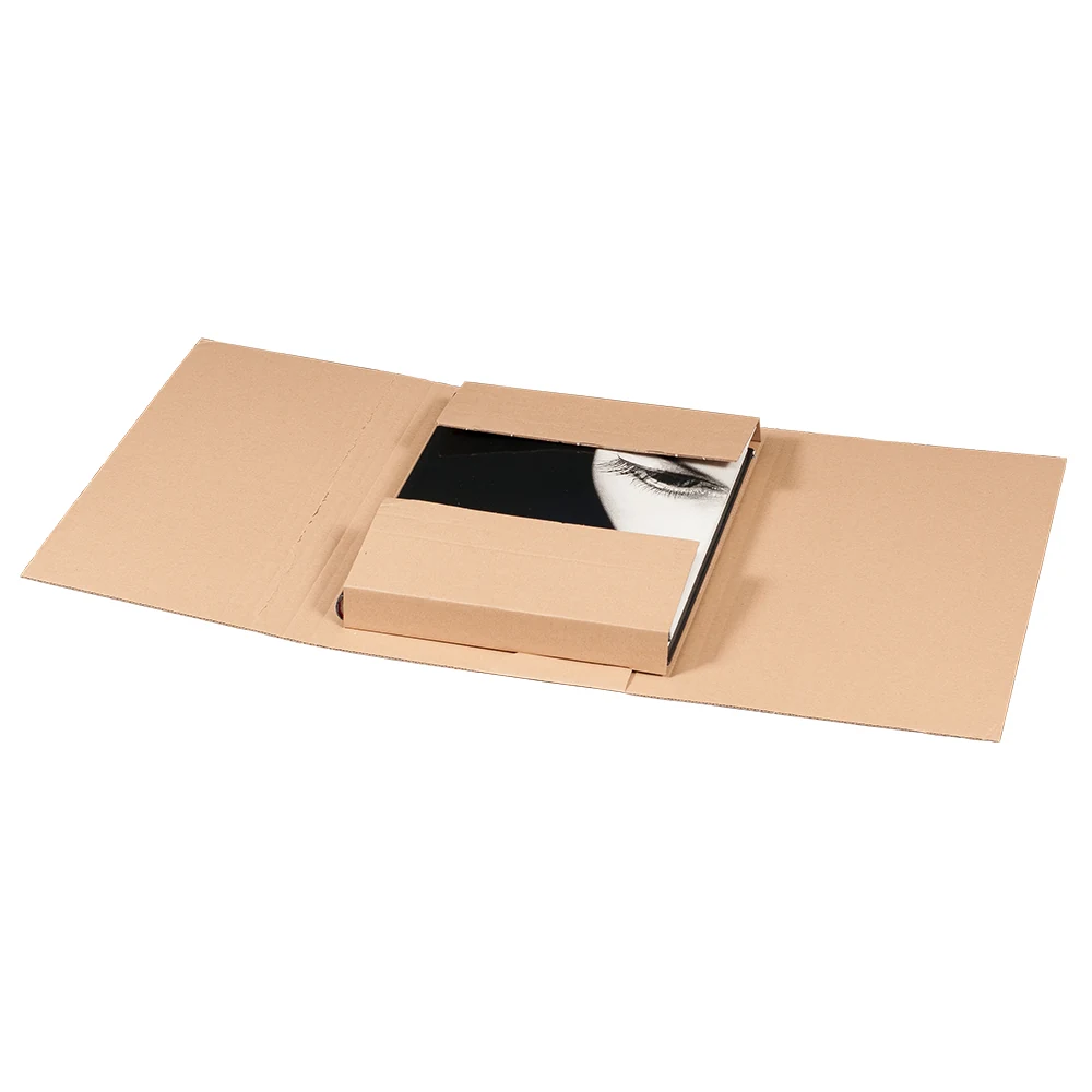 Anwendungsabbildung des Herstellers: Twist-Buchverpackung A4, 330x240x80mm